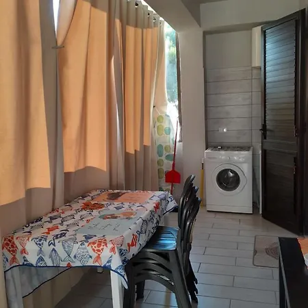 アパート Centro 1-2-3 *